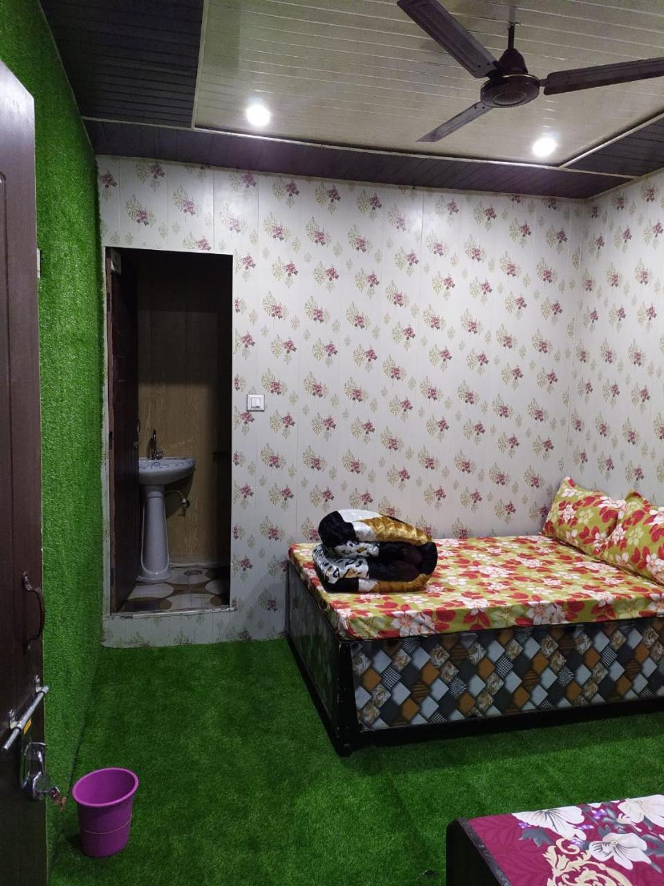 Trijugi Narayan P.K. Resort Kedar Valley Triyuginarayan Road, Sonprayag מראה חיצוני תמונה